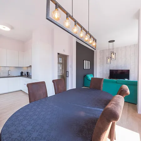 Lecomte - Escape Seadreaming 233